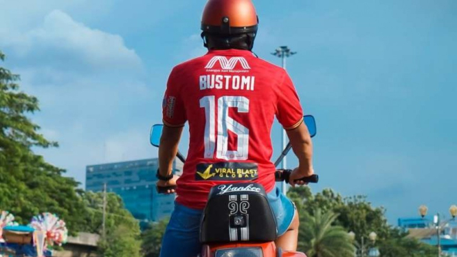 Persija Jakarta datangkan Ahmad Bustomi
