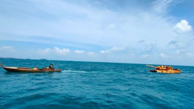 Benda mirip tank ditemukan di perairan Bintan, Kepulauan Riau.