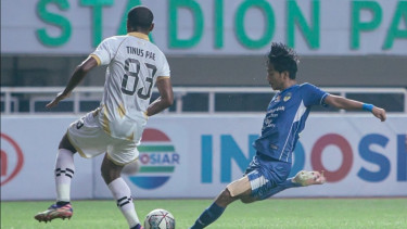 Pertandingan perebutan tempat ketiga Liga 2 2021 antara PSIM vs Dewa United. 