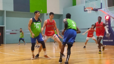 Laga uji coba Indonesia Patriots vs Hangtuah