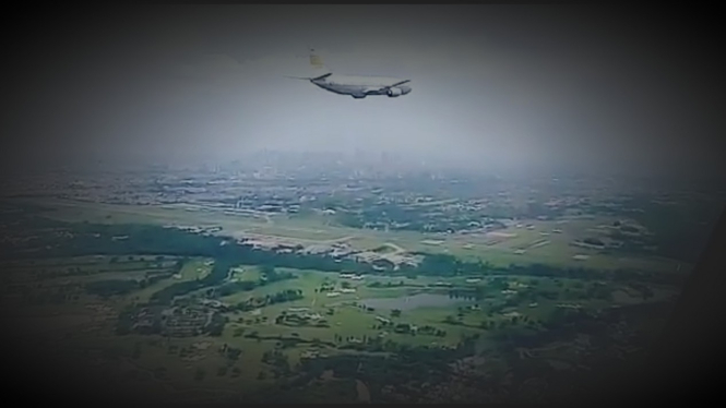 VIVA Militer: Salah satu pesawat Boeing 737-200 pengintai milik TNI AU Skadud 5.