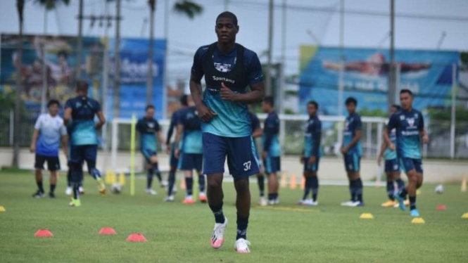 Striker Persib Bandung, Bruno Cantanhede