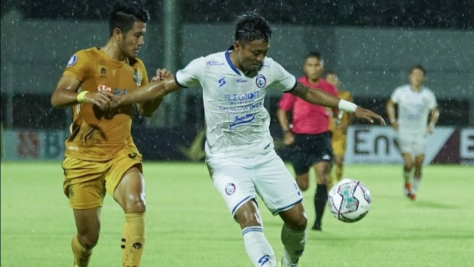 Pertandingan Bhayangkara FC vs Arema FC