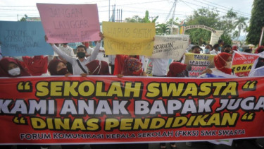 Aksi Forum Kepala Sekolah Swasta