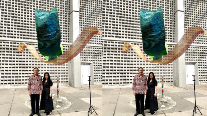 Karya "Linking" asal seniman Taiwan Dikunjungi Wakil Kepala TETO Chen Sheng Peng dan Kurator Sandy Lo.