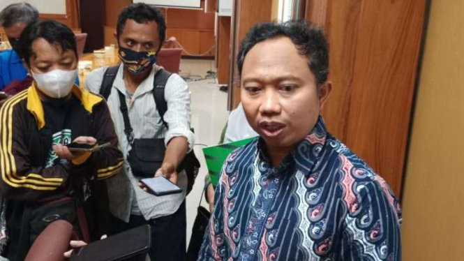 Rektor Universitas Islam Negeri (UIN) Sunan Kalijaga Prof Al Makin saat ditemui di kantornya, Yogyakarta, Jumat, 14 Januari 2022.