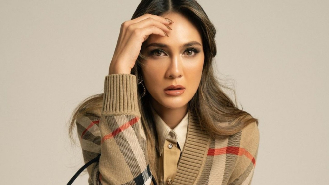 Luna Maya