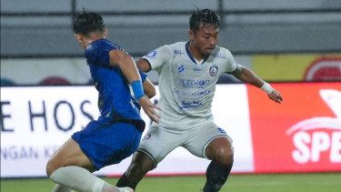 Pertandingan PSIS Semarang vs Arema FC. 