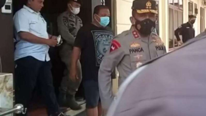 Bupati Langkat Terbit Rencana Peranginangin saat ditangkap KPK.