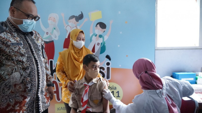 Ilustrasi Vaksinasi Anak