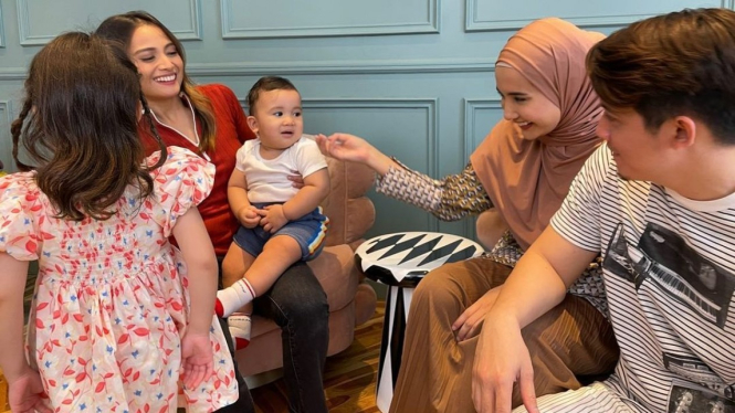 Irwansyah, Zaskia Sungkar dan Acha Septriasa