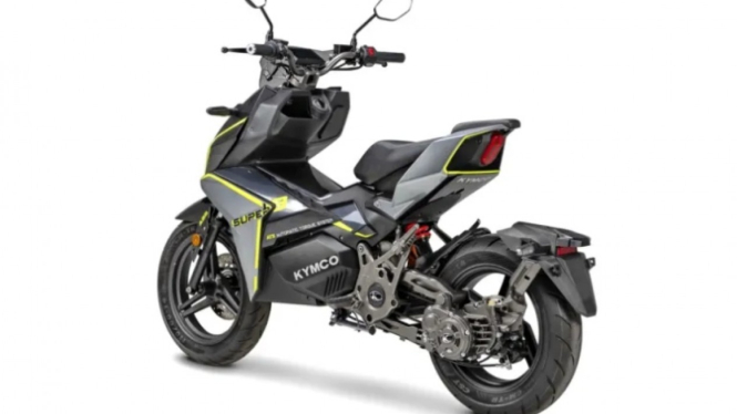 Kymco Super 9.