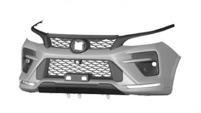 Bumper Toyota Fortuner.