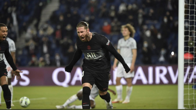 Bek Paris Saint-Germain (PSG), Sergio Ramos
