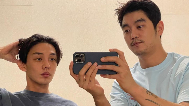 Yoo Ah In dan Choi Ha Neul.