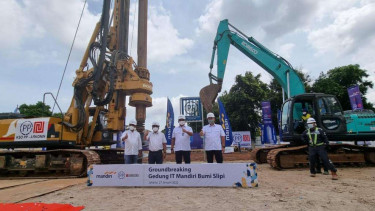 PT PP grounbreaking Gedung IT Mandiri.