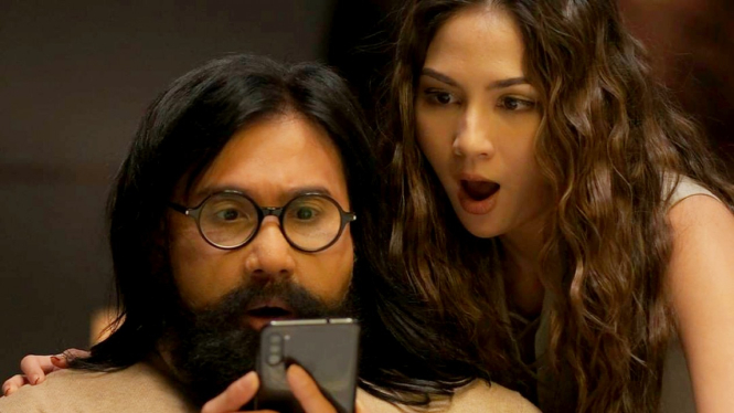 Vino G Bastian bintangi film Perfect Strangers