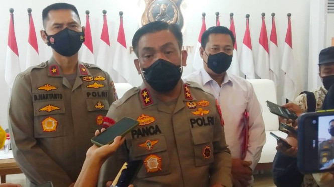Kapolda Sumut, Irjen Pol RZ Panca Putra Simanjuntak saat beri keterangan pers