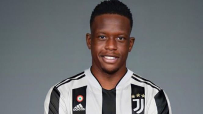 Juventus dapatkan Gelandang Borussia Monchengladbach, Denis Zakaria