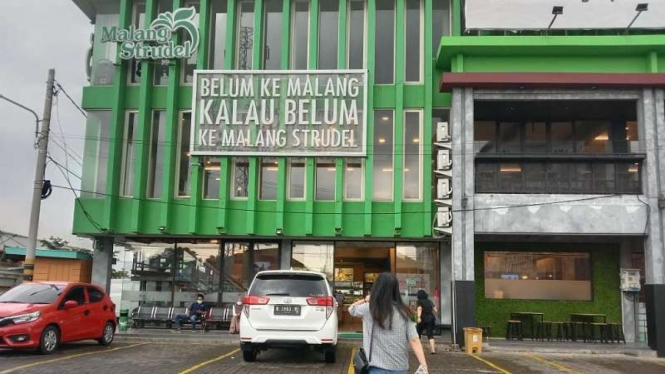 Malang Strudel, toko oleh-oleh milik Teuku Wisnu dibobol pencuri