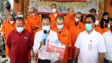 Polisi menangkap artis Randa Septian (Tahanan Nomor 01) terkait kasus narkoba