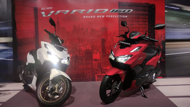 Honda Vario 160.