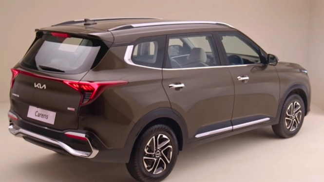 KIA Carens 2022 dipasarkan di India
