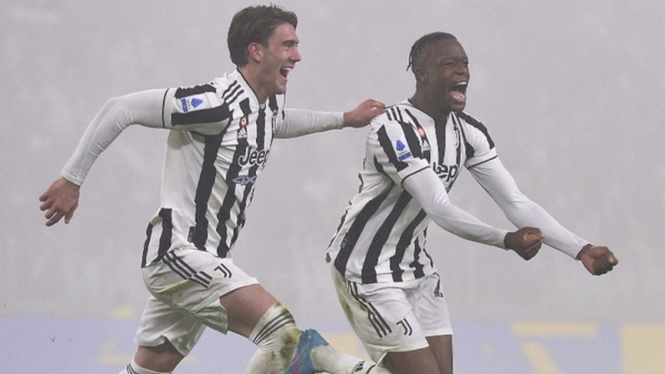 Pemain Juventus, Dusan Vlahovic dan Denis Zakaria