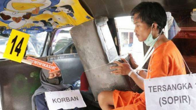 Rekonstruksi kasus pemerkosaan dan percobaan pembunuhan di Balajara.