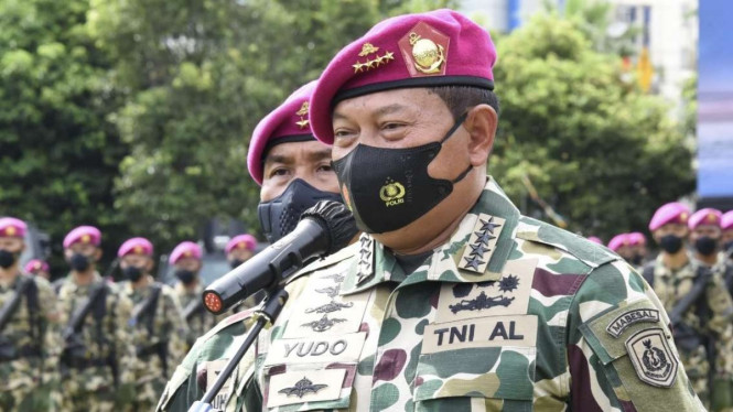 VIVA Militer: KSAL Laksamana TNI Yudo Margono di Mako Korps Marinir