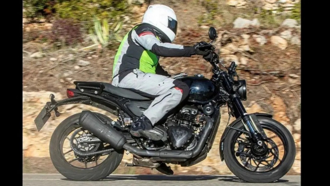 Kolaborasi Triumph dan Bajaj