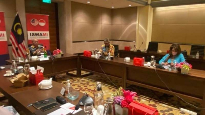 Annuar Haji Musa mengikuti peringatan HPN secara virtual dari Hotel Grand Hyatt 