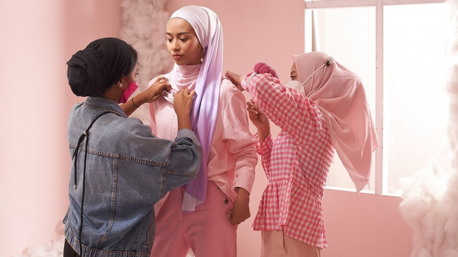 Ilustrasi Wanita Berhijab