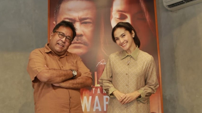Rano Karno dan Maudy Koesnaedi.