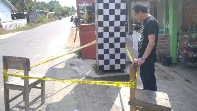 Tempat kejadian perkara seorang pria tewas ditusuk di Jambi.