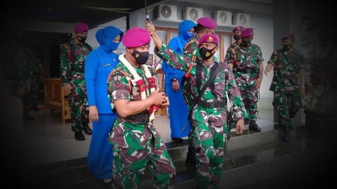 VIVA Militer: Perpisahan Serma Mar (Purn) Syaifudin.