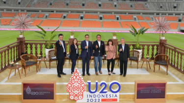 Gubernur Jawa Barat Ridwan Kamil saat menjadi pembicara Bincang Urban 20.