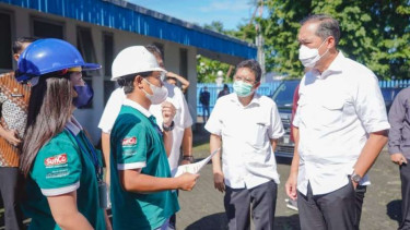 Mendag Lutfi sidak distributor minyak goreng di Makassar.