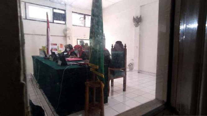 Sidang kasus dugaan pelecehan seksual oleh dua oknum dosen Universitas Sriwijaya (Unsri) di Pengadilan Negeri Palembang, Sumatera Selatan, berlangsung tertutup, Kamis, 17 Februari 2022.