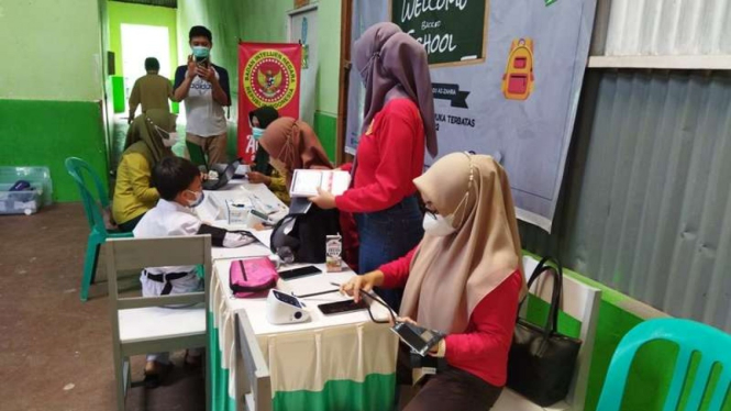 Vaksinasi massal anak hingga lansia di Gorontalo