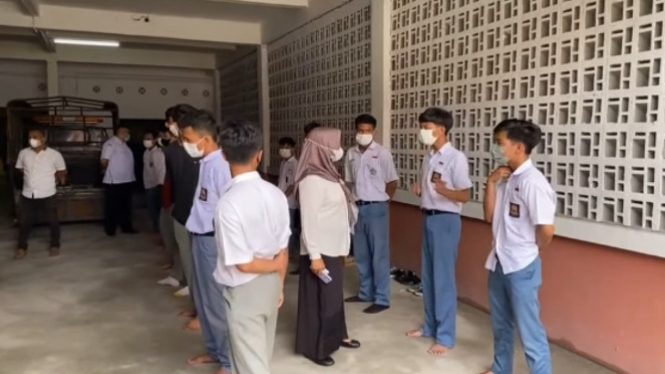Viral Siswa SMA Bentak Kepala Dinas Pendidikan