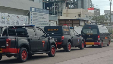 Brimob Polda Banten cek kandungan kimia dari ledakan PT MCCI.