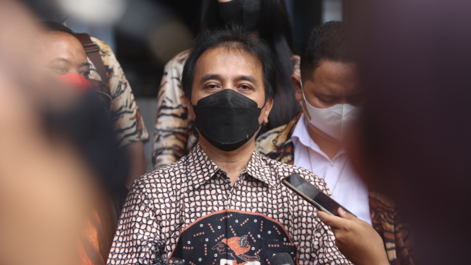 Roy Suryo Laporkan Menag Yaqut Soal Adzan ke Polda Metro