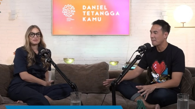 Viola Mananta dan Daniel Mananta