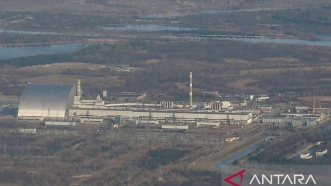 Pembangkit Listrik Tenaga Nuklir Chernobyl selama tur zona eksklusif Chernobyl