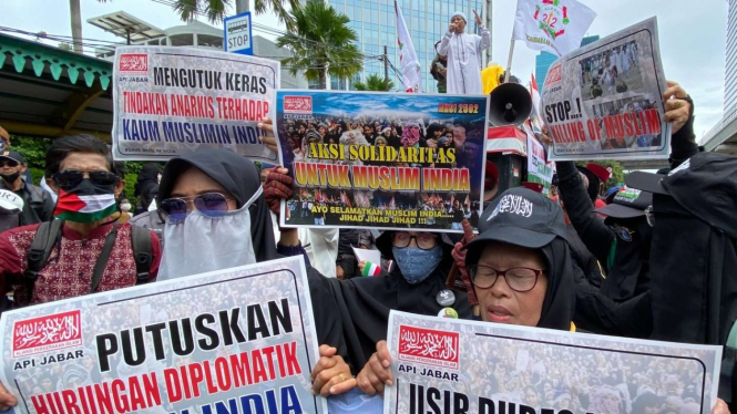 Aksi solidaritas muslim digelar PA 212 di depan Kedubes India. (Foto ilustrasi)
