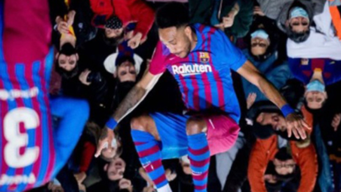 Selebrasi Pierre-Emerick Aubameyang
