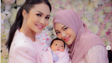Krisdayanti dan Aurel Hermansyah