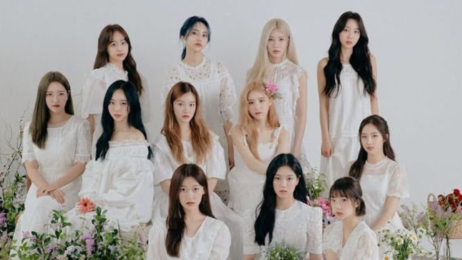 LOONA.