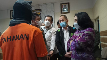 Menteri PPPA I Gusti Ayu Bintang Darmawati Temui Ayah Pemerkosa Anak Kandungnya